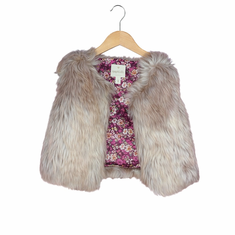 Cat & Jack Girls Faux Fur Vest Tan Beige Floral Lined Cozy Size 4T 5T
